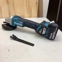 makita マキタ GA412D 100mm ディスクグラインダ 18v 3.0Ah